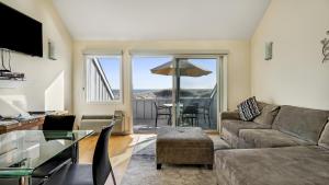 Photo #6 of Windward Shores in Amagansett, NY