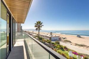 Photo #6 of Stay on The Strand Manhattan Beach 4 bedroom in Manhattan Beach, CA