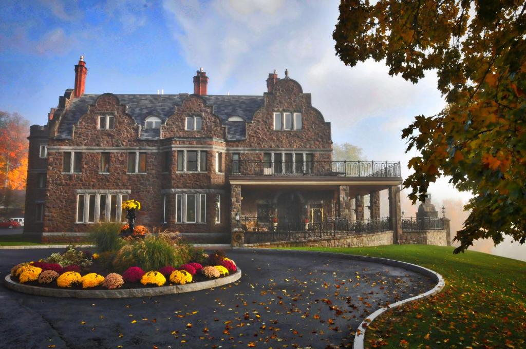 Photo of The Inn at Erlowest in Lake George, NY