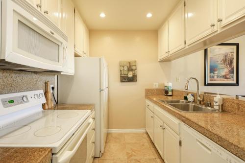 Photo #3 of Oceanside Beach Condos in Oceanside, CA