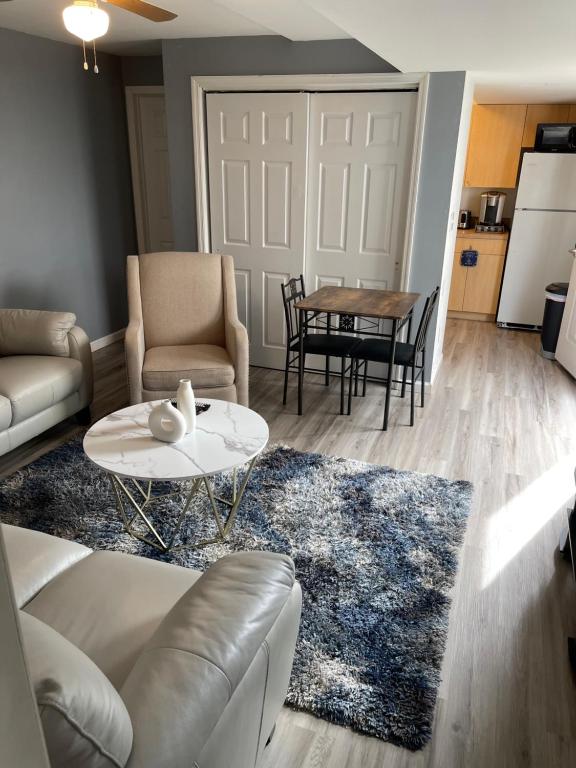 Photo of Modern one bedroom apartment in Princes Bay, NY