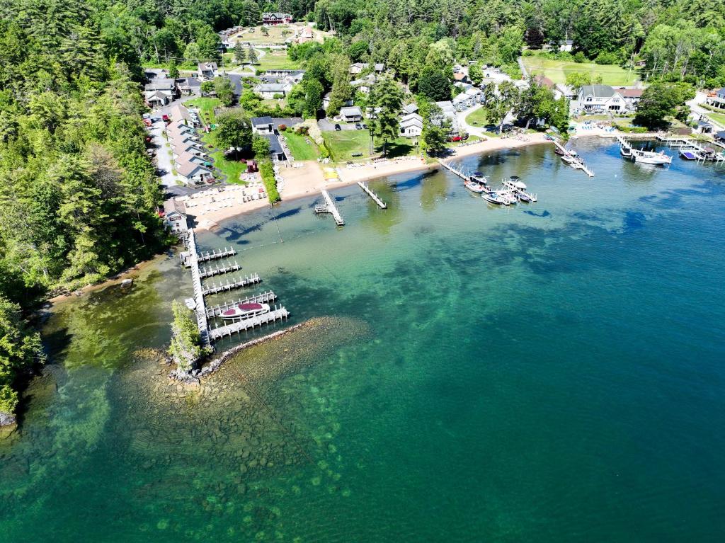 Photo of Lake George Diamond Cove Cottages, Cabins, & Hotel in Lake George, NY