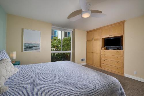 Photo #2 of Oceanside Beach Condos in Oceanside, CA
