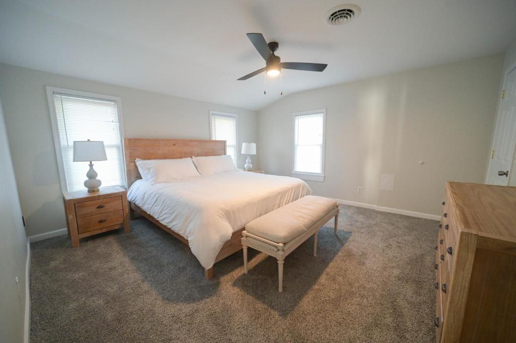 Photo of The Historic Oneida Lake House Condo 5 (Penthouse) in Oneida, NY