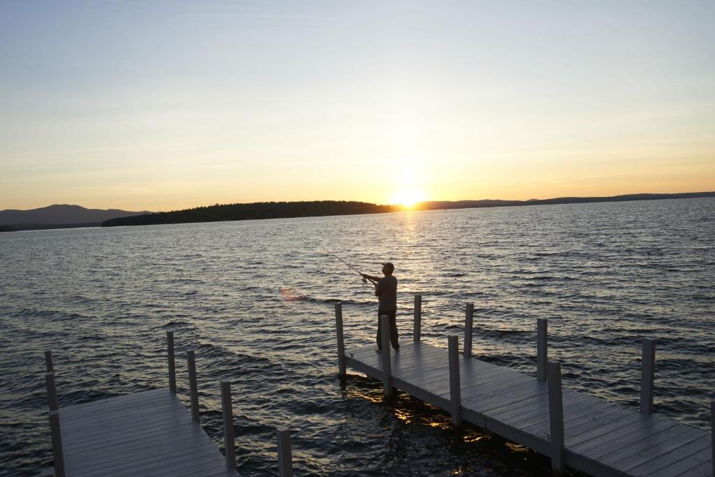 Photo of Belknap Point Inn in Gilford, NH
