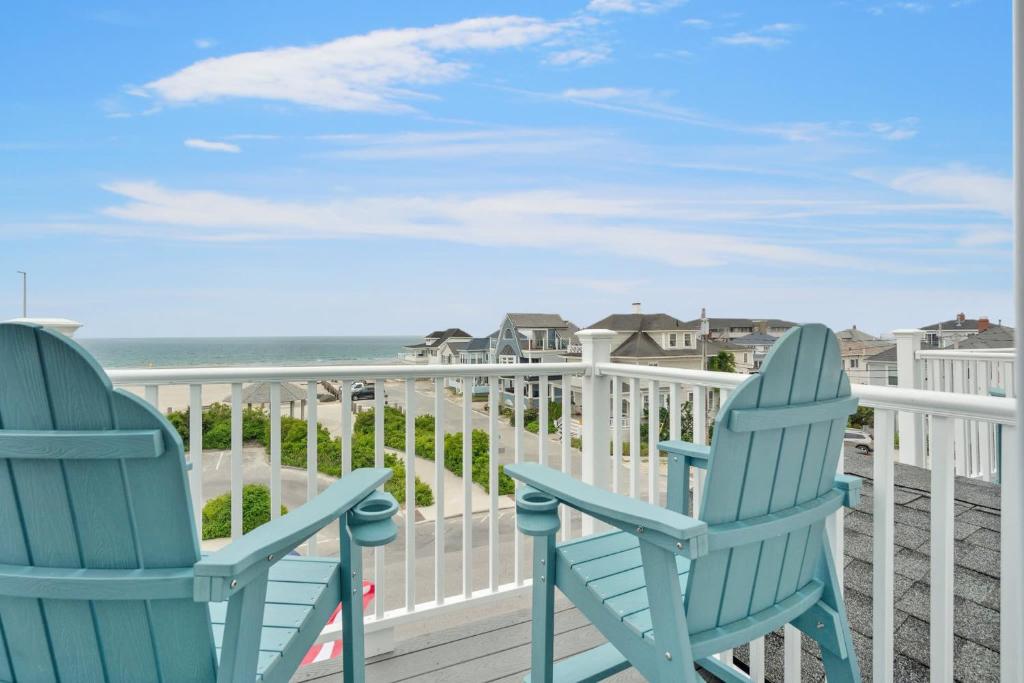 Photo of Private Balcony Newly Renovated Ocean Views in Hampton, NH