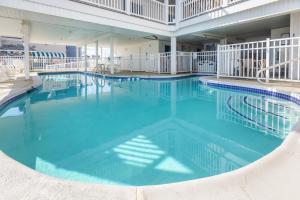 Photo #4 of The Atlantic Motel in Hampton, NH