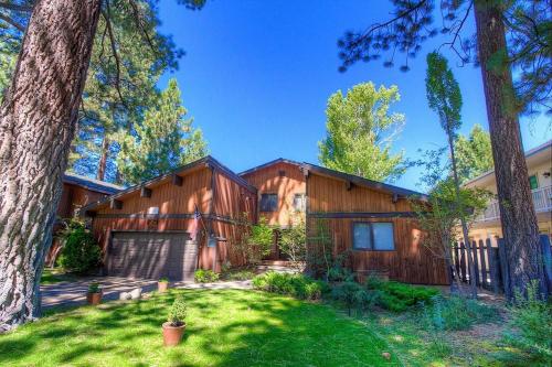 Photo #2 of CYH1281- Tahoe Acres home in South Lake Tahoe, CA