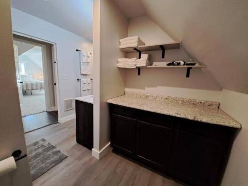 Photo #3 of Saco Riverside Apt Modern & Cozy 3 bedroom 3rd flr in Conway, NH