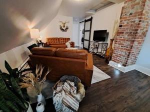 Photo #5 of Saco Riverside Apt Modern & Cozy 3 bedroom 3rd flr in Conway, NH