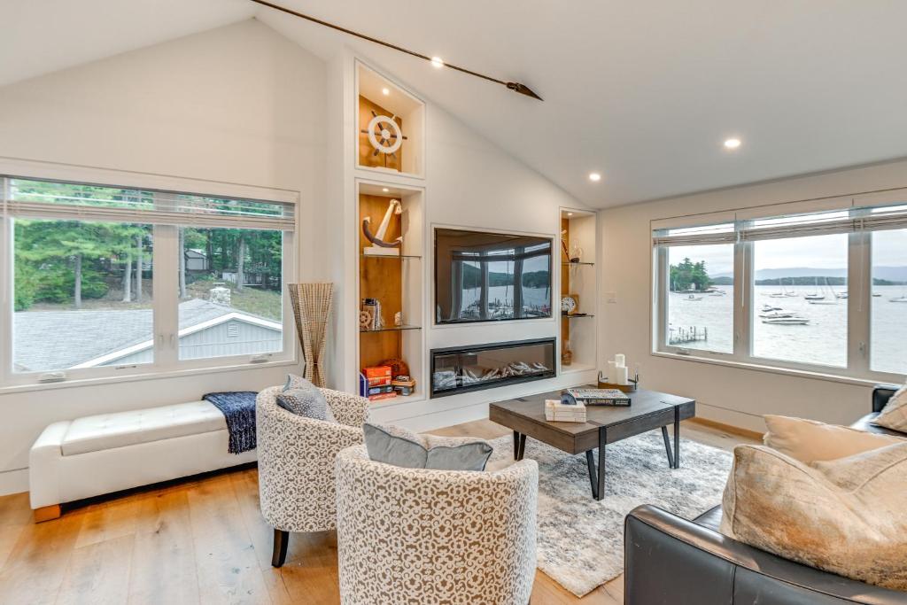 Photo of Lake Winnipesaukee Condo with Beach Access! in Gilford, NH