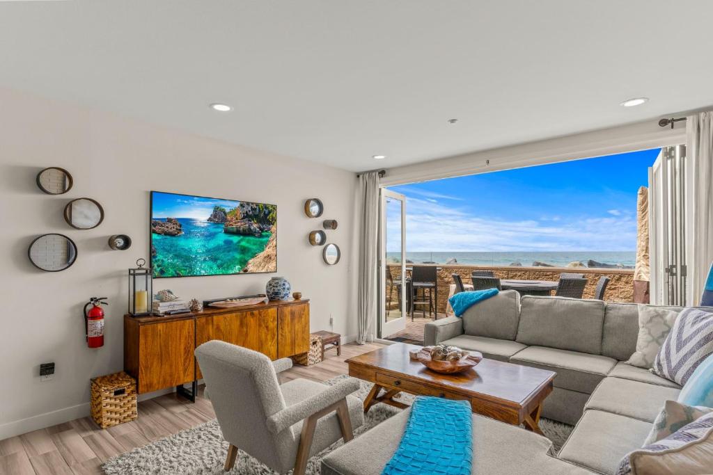 Photo #1 of 19 Feet to the Water - Luxury Oceanfront Home in Oceanside, CA