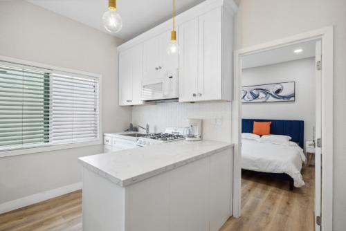 Photo #3 of 1628 West Oceanfront Oasis 4,5,6,7,8,9 in Newport Beach, CA