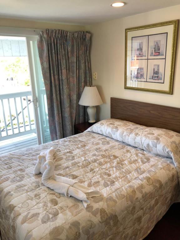 Photo of Alouette Beach Resort Economy Rooms in Old Orchard Beach, ME