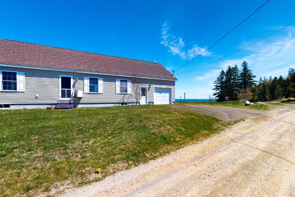 Photo of Seaside Cottage in Tremont, ME