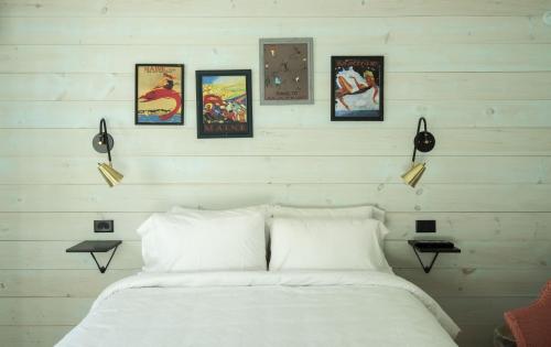 Photo #2 of Higgins Beach Inn in Scarborough, ME