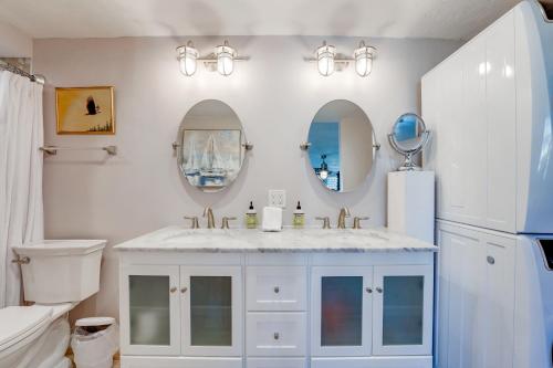 Photo #3 of Bayfront Paradise - Flexible 30 Day plus w Amazing Bay View and Pool in San Diego, CA