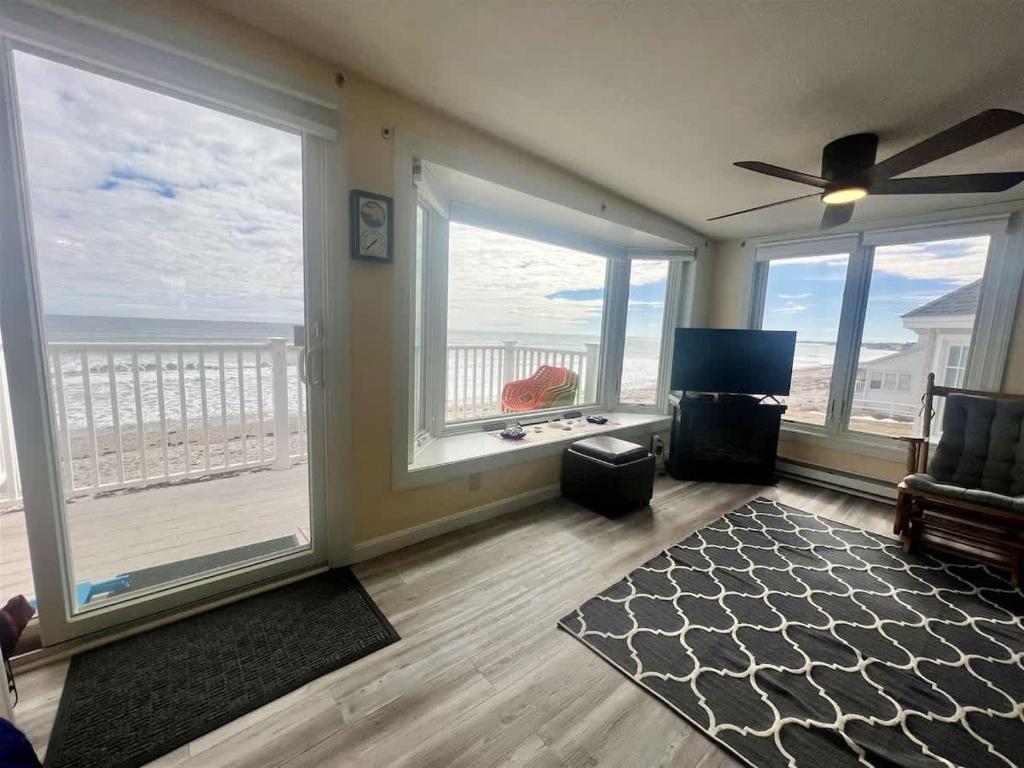 Photo of New Ocean Surf 6 - Wells Beach Oceanfront Condo in Wells, ME