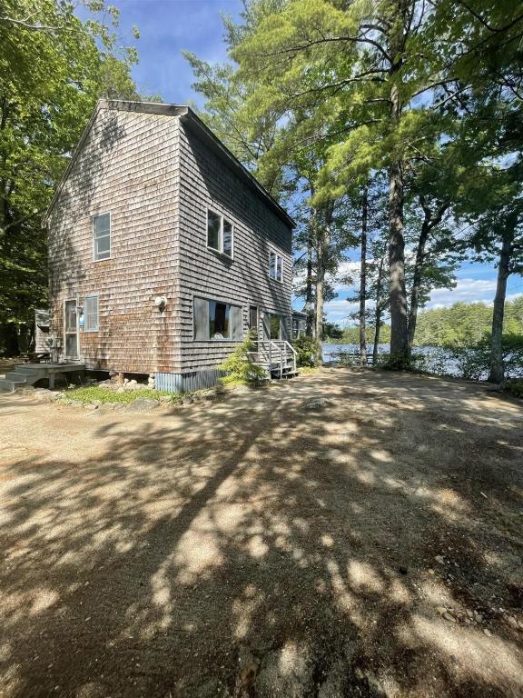 Photo of PARADISE POINT LIMIT 10 cottage in Casco, ME