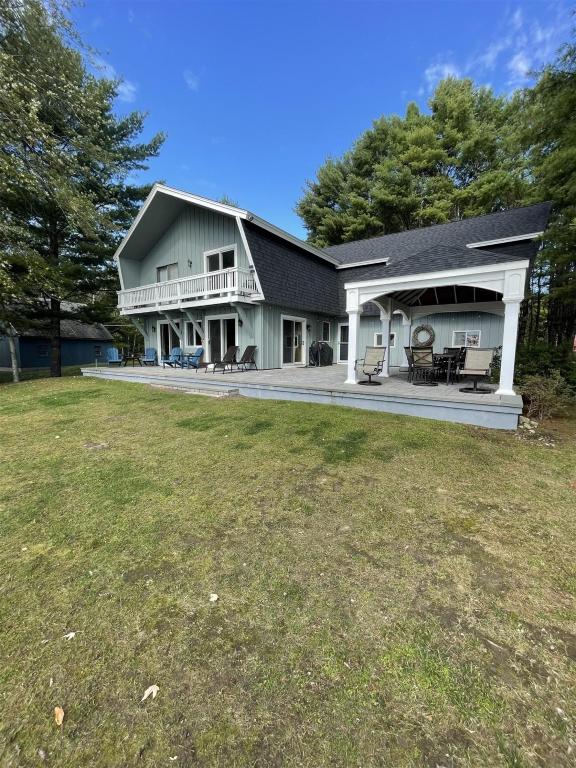Photo of CAMP SANDBAR LIMIT 12 home in Naples, ME