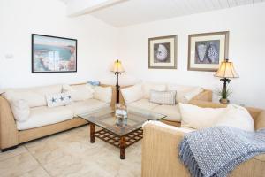 Photo #5 of 1005 E Balboa Unit C Duplex in Newport Beach, CA