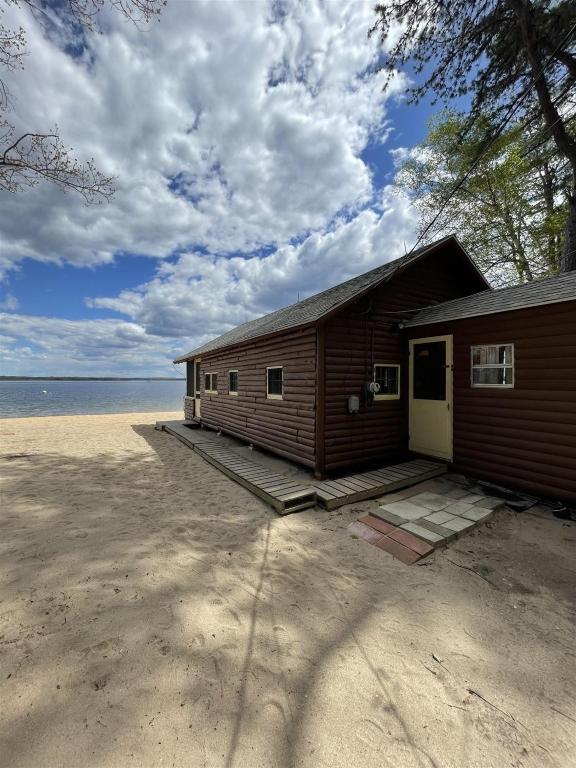 Photo of LIMBERLOST LIMIT 6 cottage in Standish, ME