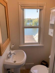 Photo #5 of The Lakeshore Cozy Cottage! in Wonder Lake, IL
