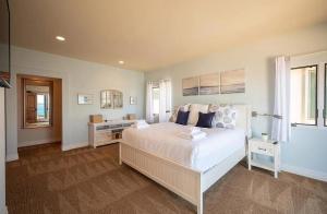 Photo #6 of Oceanfront Paradise - Luxury, Fire Pit, Views in San Diego, CA