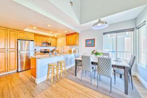 Photo #4 of Condo in Newport Beach with Private Balcony and Ideal Location by the Pier in Newport Beach, CA