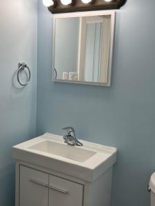 Photo #4 of Pete's Lakefront Motel, LLC in Geneva, OH