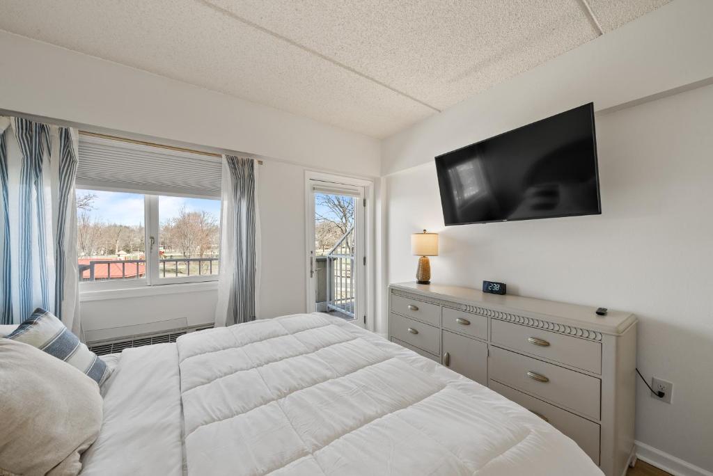 Photo of Bella Vista Suites Lake Geneva in Lake Geneva, WI