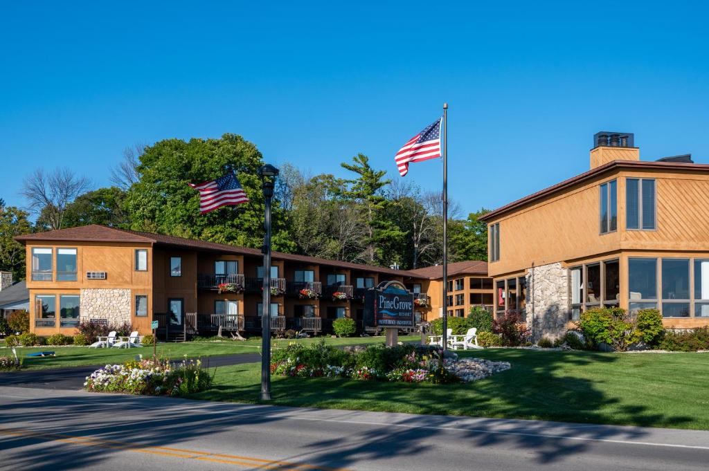 Photo of Pine Grove Resort in Ephraim, WI