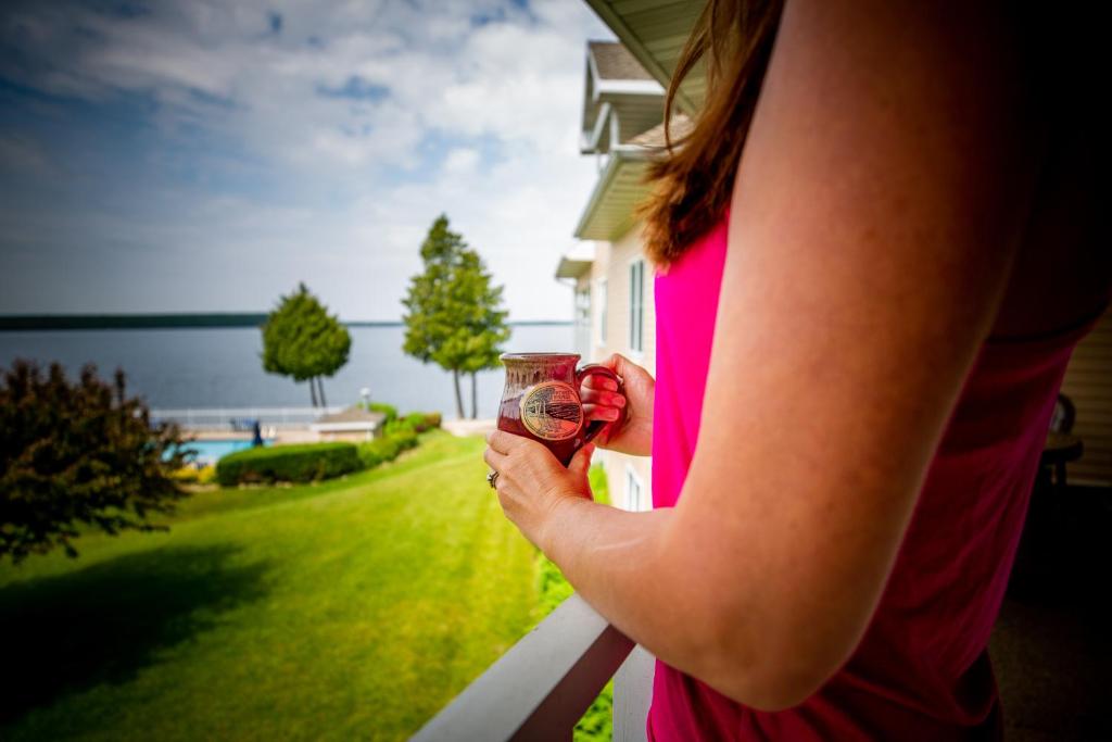 Photo of Westwood Shores Waterfront Resort in Sturgeon Bay, WI