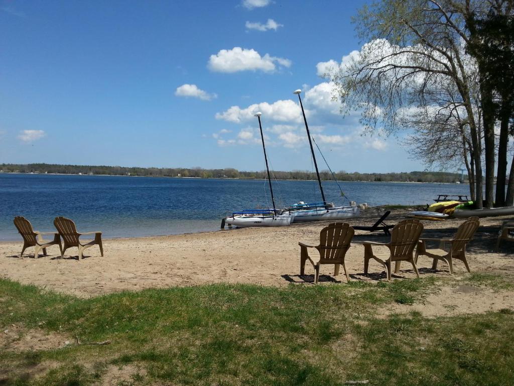 Photo of Beach Harbor Resort in Sturgeon Bay, WI