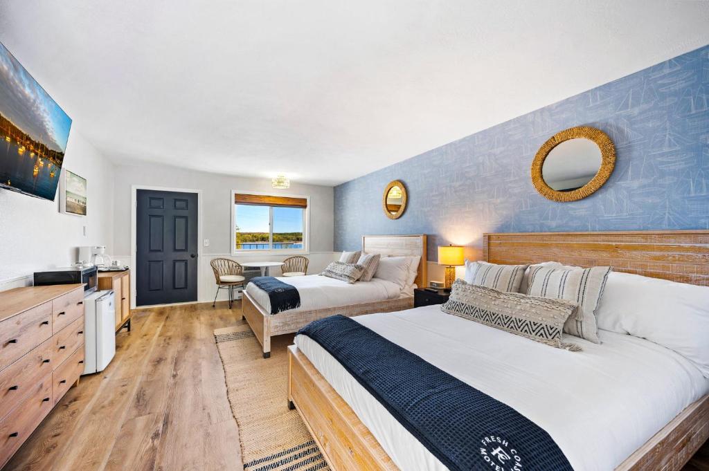Photo of Fresh Coast Motel in Fish Creek, WI