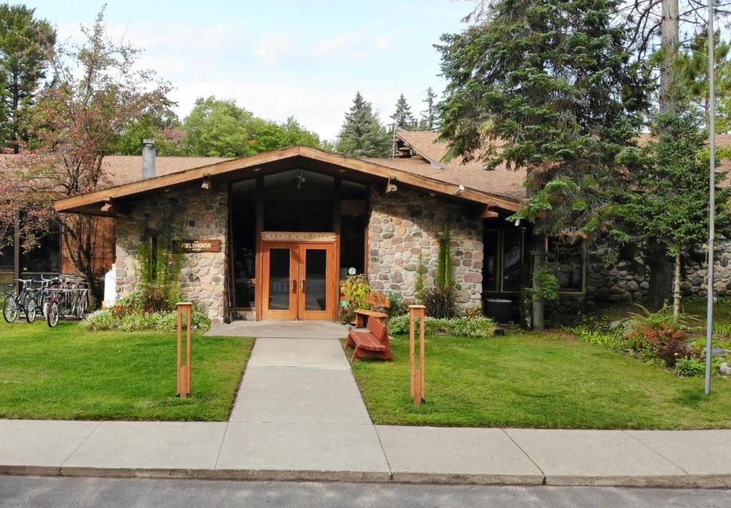 Photo of Holiday Acres Resort in Rhinelander, WI