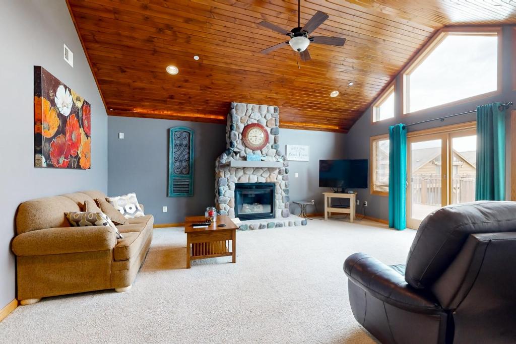 Photo of Sunset Condominiums: The View in Arkdale, WI