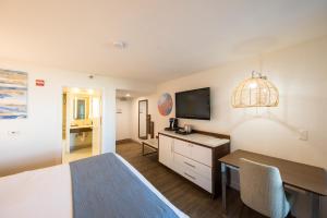 Photo #6 of SeaCrest Oceanfront Hotel in Pismo Beach, CA