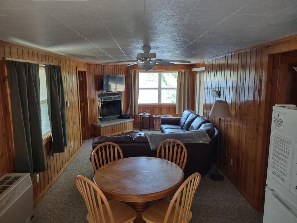 Photo of Anderson Lakeside Cabin in Saint Germain, WI
