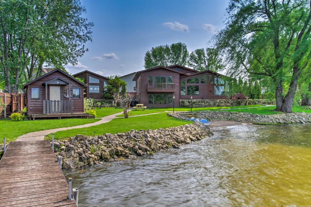 Photo of Lakefront Eau Galle Home with Hot Tub and Fire Pit in Durand, WI
