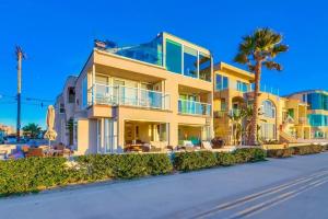 Photo #6 of Beachside 4 in San Diego, CA