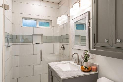 Photo #3 of Oceanfront Townhome with Breathtaking Views in San Diego, CA