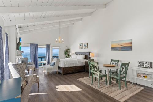 Photo #2 of Romantic Getaway - Luxury Oceanfront Studio - Private Balcony - Fireplace in Oceanside, CA