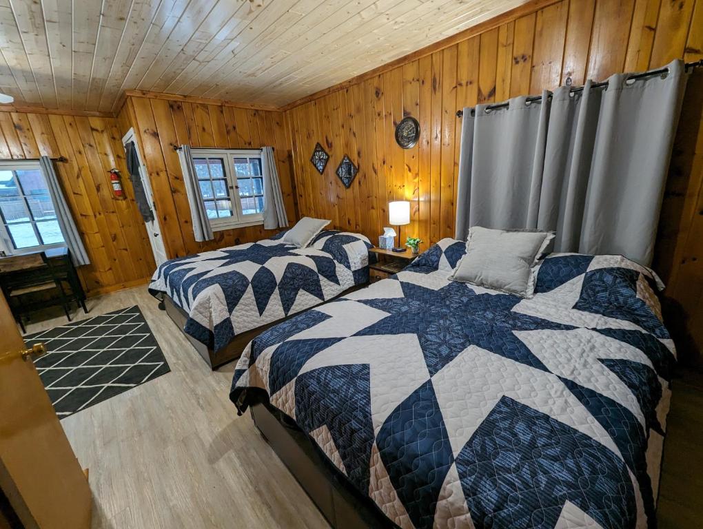 Photo of Riverside Point Resort Motel in Park Rapids, MN