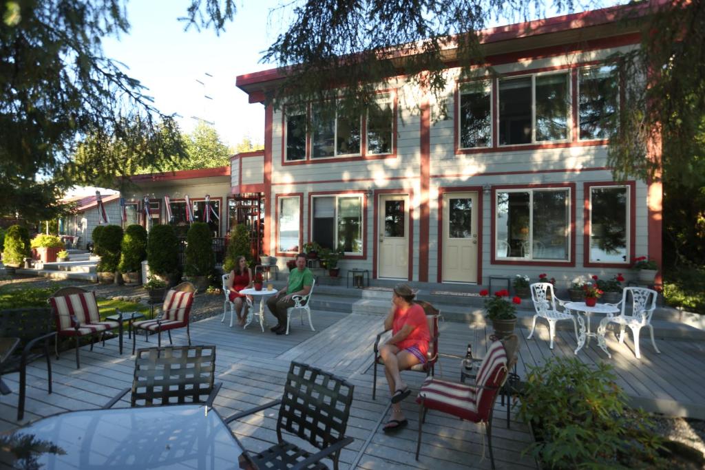 Photo of Black Bear Inn in Ketchikan, AK