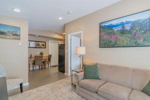 Photo #4 of The Chena River House River Suite in Fairbanks, AK