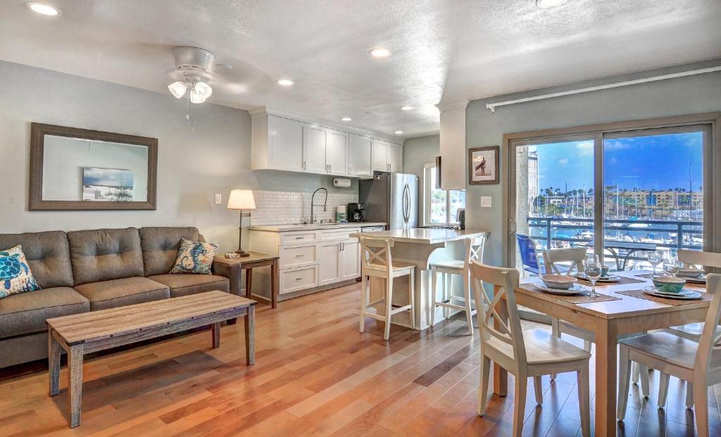 Photo #1 of 307B Steps from the sand! Freshly Decorated with Harbor Views in Oceanside, CA