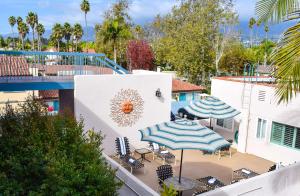 Photo #4 of Beachside Inn in Santa Barbara, CA