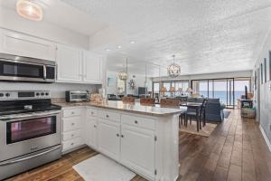 Photo #5 of Edgewater 31 in Gulf Shores, AL
