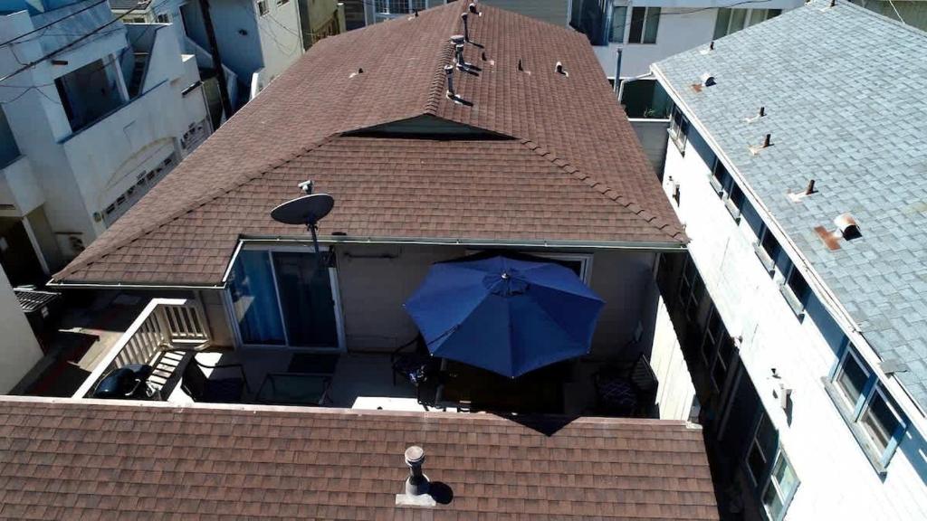 Photo #1 of 2bed 2bath Steps to the Sand in Mission Beach and Bay in San Diego, CA